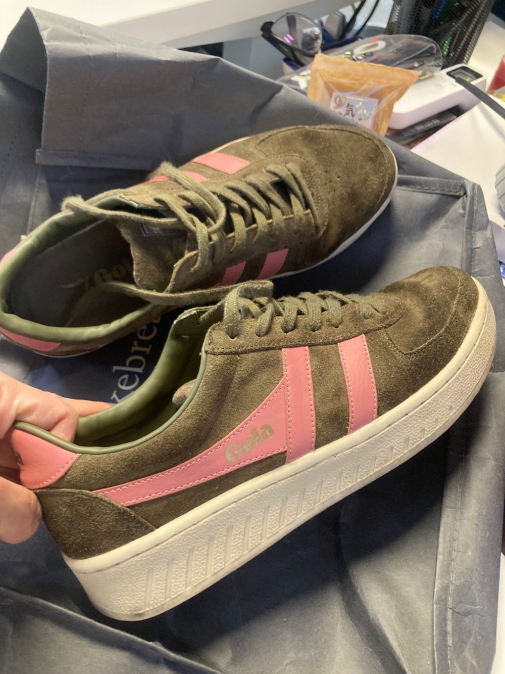 Like new Gola women’s 10 brown and pink suede upper sneakers - Picture 11 of 11